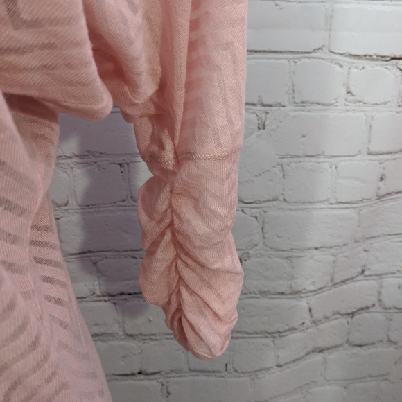 Maurices Sheer 3/4 Sleeve Shirt Small - Picture 2 of 4